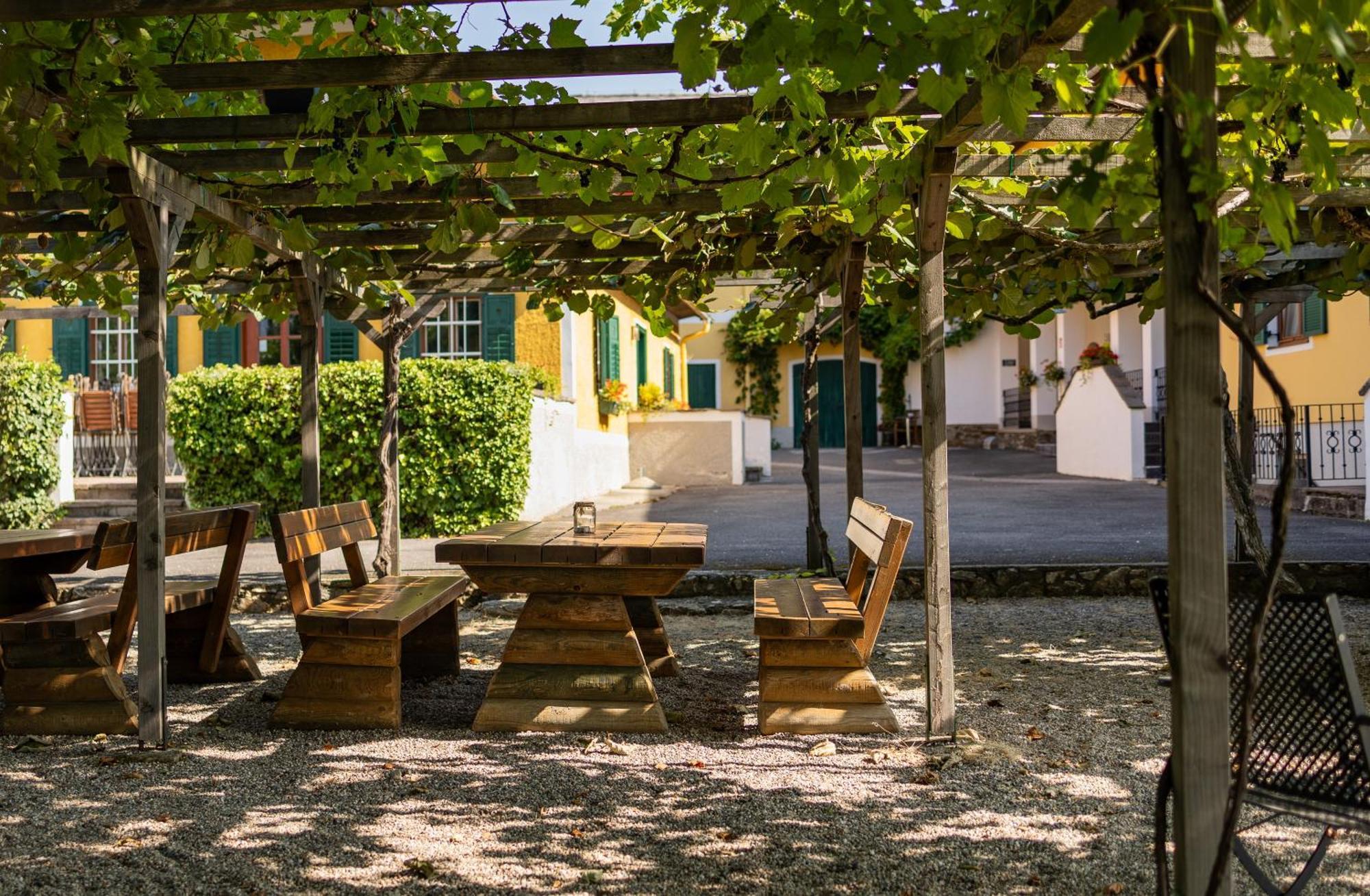 Stupperhof Otel Kitzeck im Sausal Dış mekan fotoğraf
